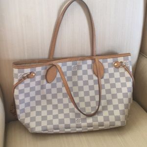 Louis Vuitton Neverfull Damier Azur PM bag